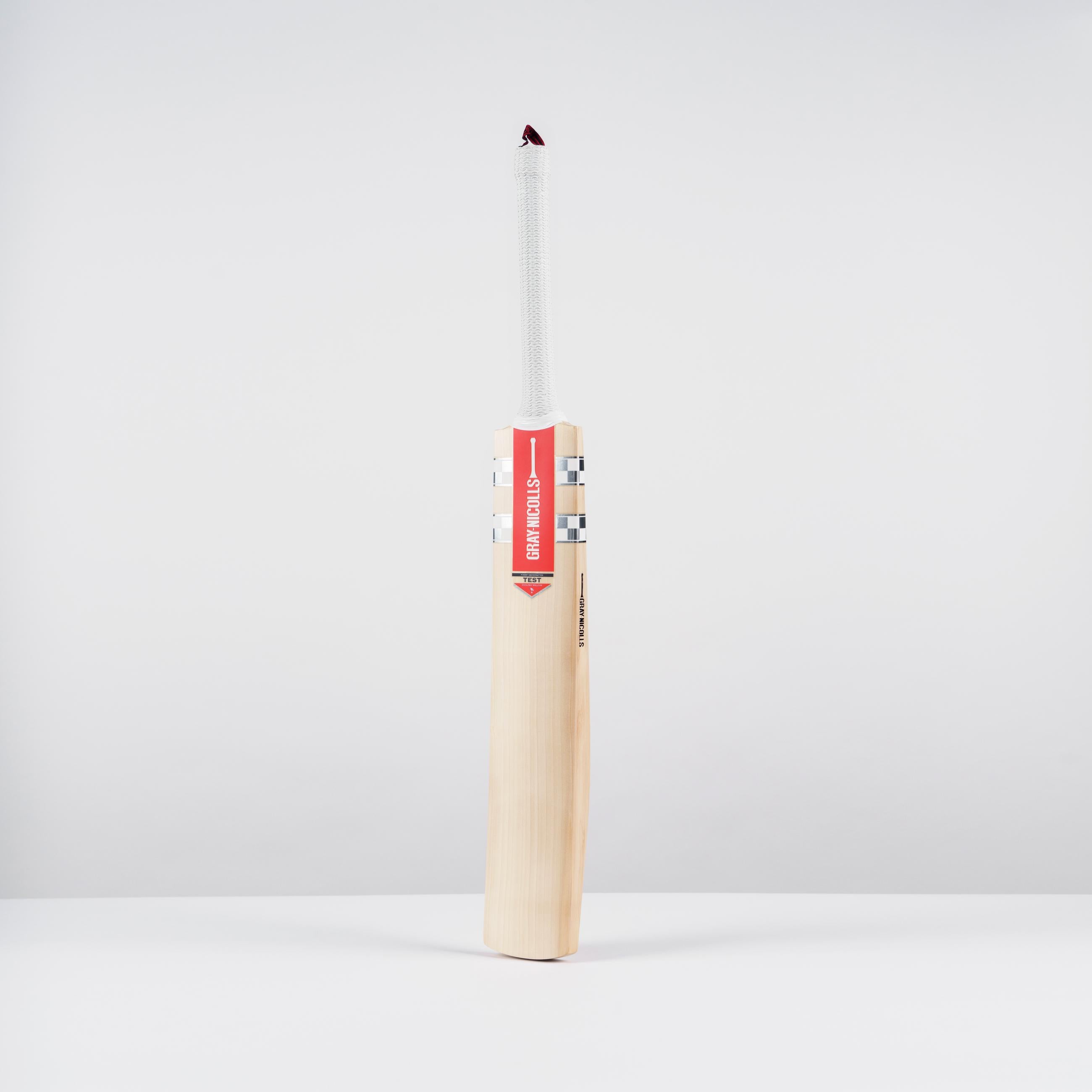 Test Classic Cricket Bat